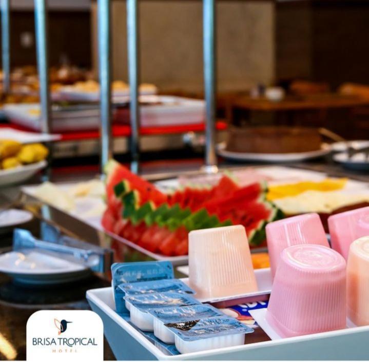 Hotel Brisa Tropical De มาคาเอ ภายนอก รูปภาพ